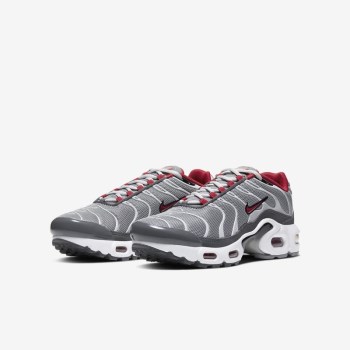 Nike Air Max Plus - Nagyobb Gyerek Air Max Trainers - Szürke/Szürke/Szürke/Piros